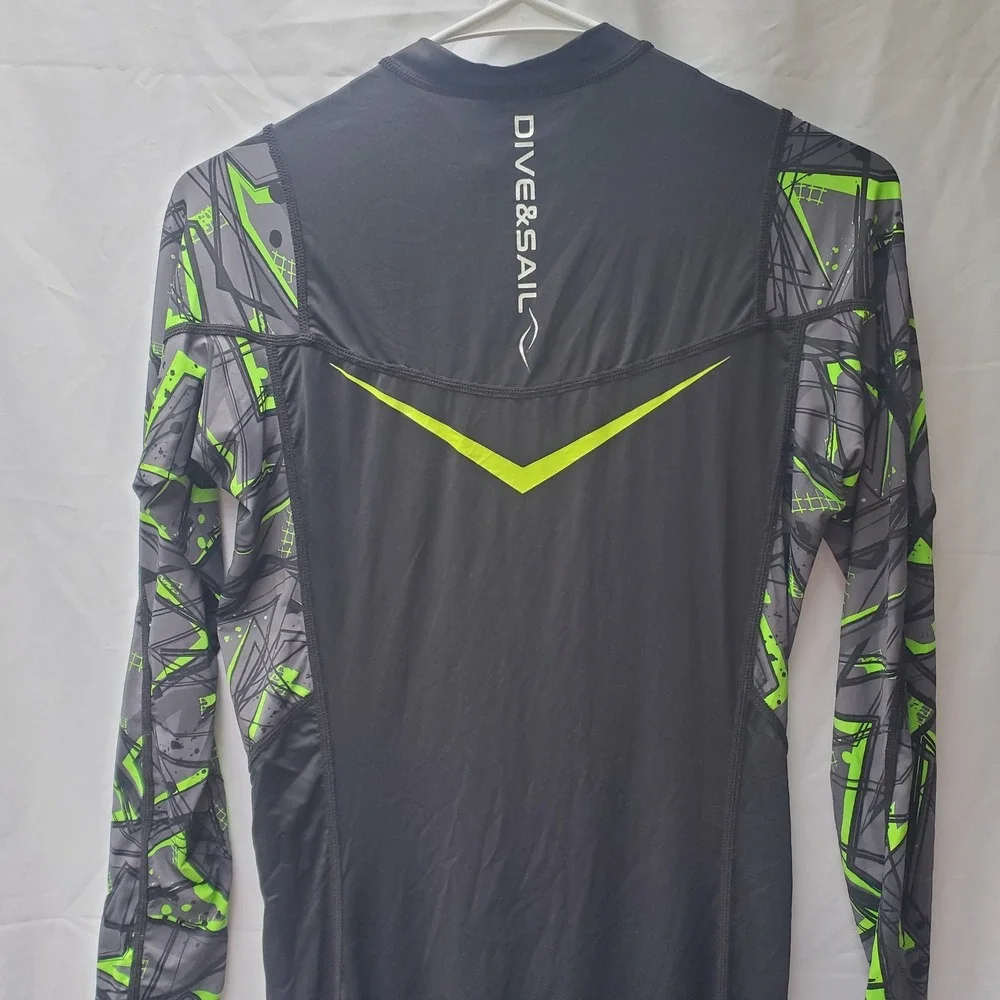 Dive & Sail Mens Full Body Rash Guard Wetsuit Skin Black Green Large LS-18821